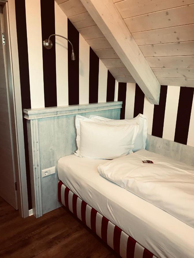 Der Leuchtturm-Gastro Gmbh Hotel Geierswalde Luaran gambar